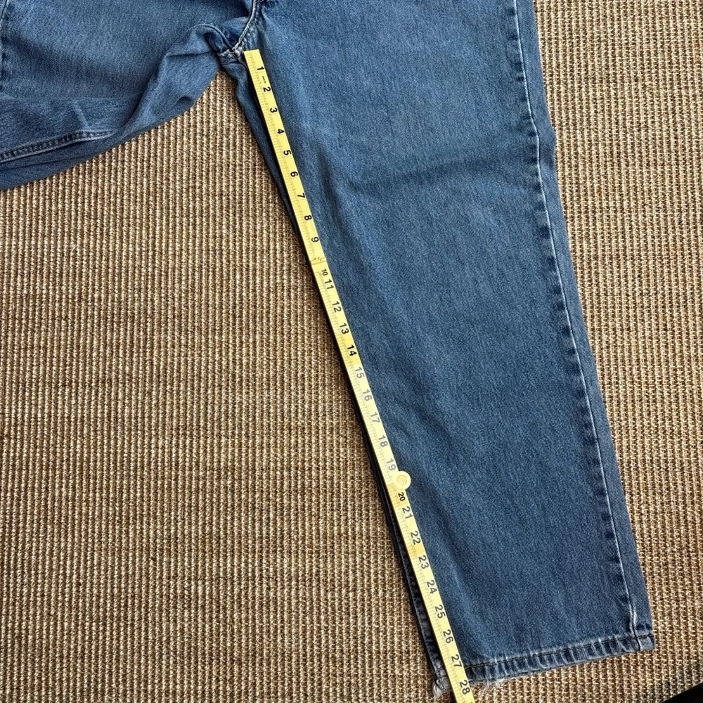 Men's Vintage Levi's 550s Size 38x30